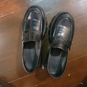 Asos black leather loafers size 8 men's ( fits like 9/9.5 women's)